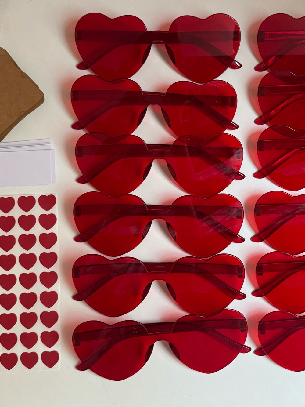 NWT Bachelorette Bundle Red Heart Sunglasses Mini Note Envelopes